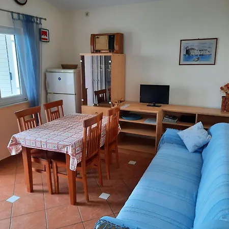 Daire Val Rogoznica (Sibenik-Knin)